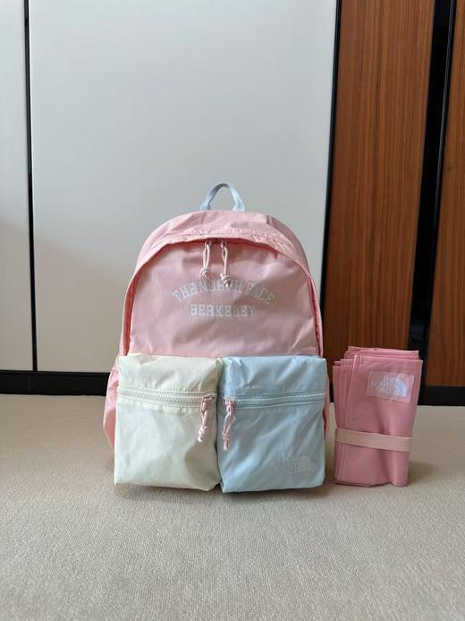 直发 北家拼色轻便双肩包，儿童书包，旅行包 随包赠送露营垫 商品图9