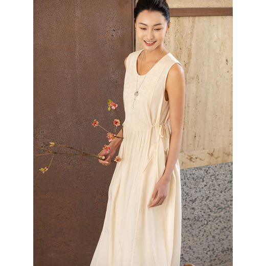 牧衣游原创 100支纯棉净色打条连衣裙女新款气质无袖长裙 花满市 商品图2