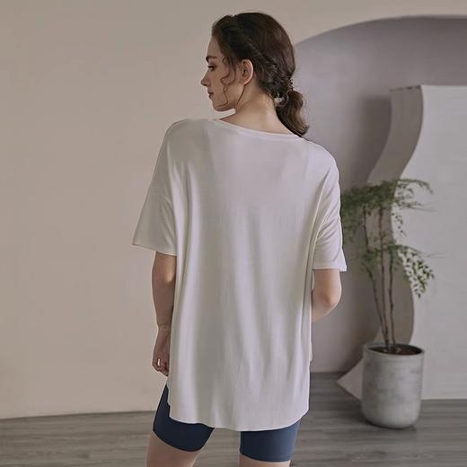 【练习者精选】夏季运动上衣女宽松开叉短袖T恤跑步健身半袖罩衫性感瑜伽服 商品图2