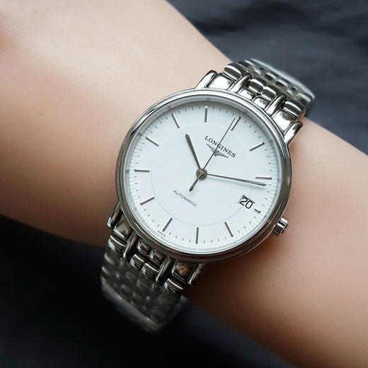 【98新（放置品）】LONGINES 浪琴L4.721.4.18.6自动机械机芯日期显示34MM（中性款）瑰丽系列精钢140326NJS05 商品图7