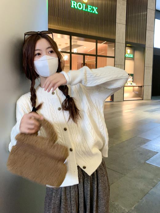 <曾小咸推荐>3.18现货秒杀 ！微信超特价！韩系2色麻花针织毛衣 日常169.99 立减80 秒杀89.99！！休闲裤 秒杀79.99 商品图10