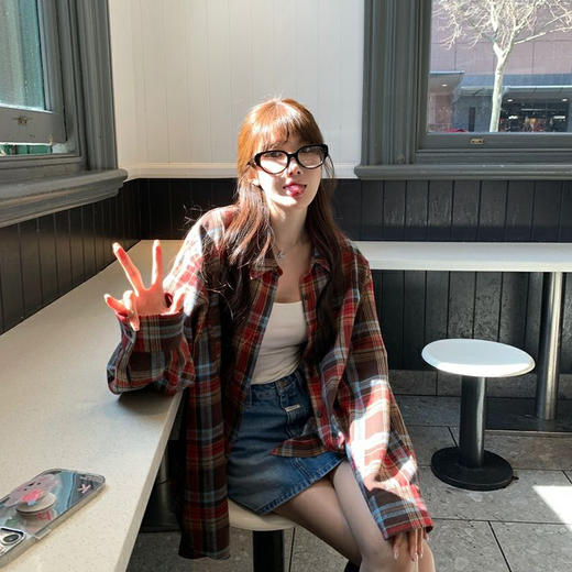 西遇学院风复古中长款格子衬衫女2026年春季新款宽松休闲防晒外套SS060223 商品图2