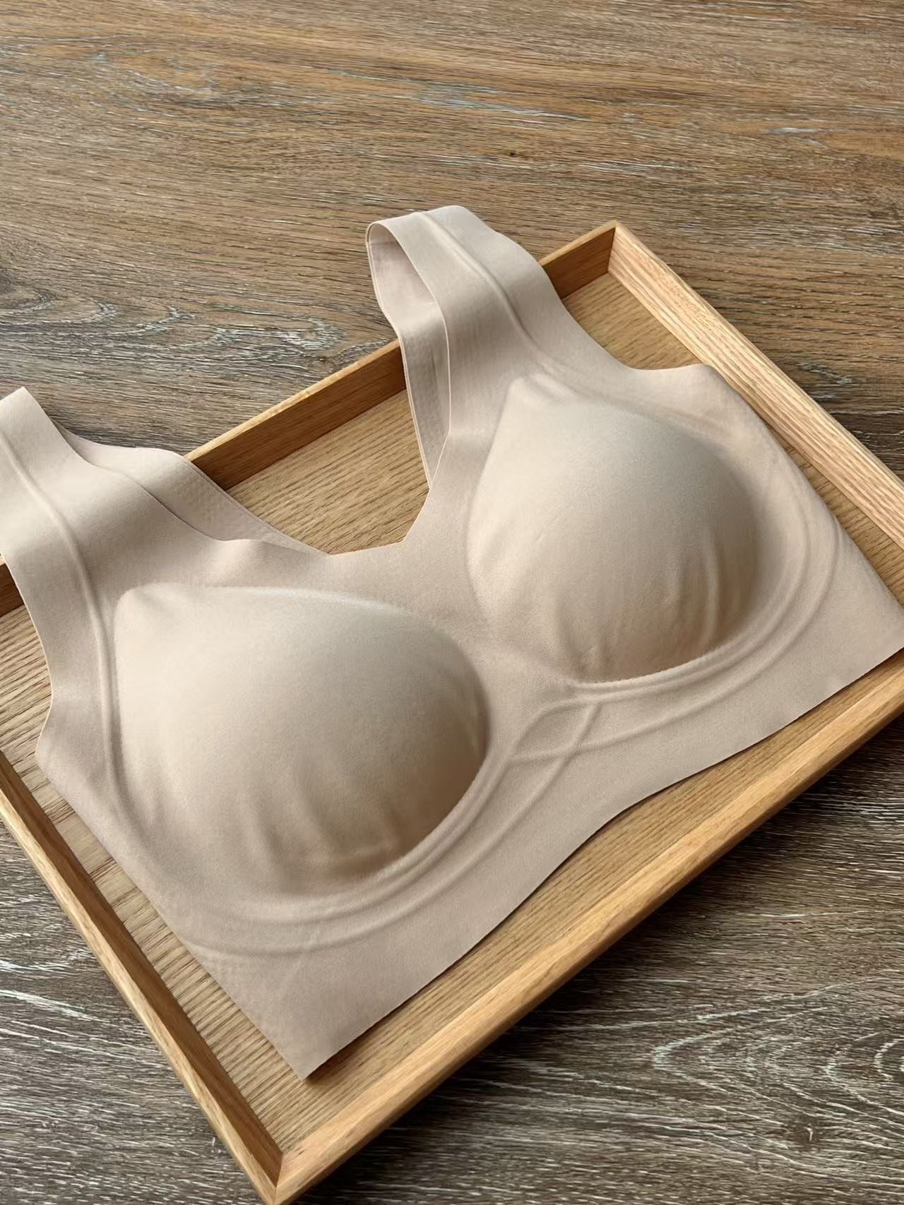 【4.14新】全新升级蚕丝粉底液无痕内衣，不退换~
  