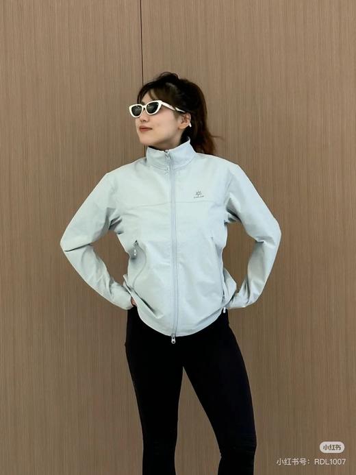 F031698全压胶防水软壳男女同款立领夹克情侣休闲外套 商品图9