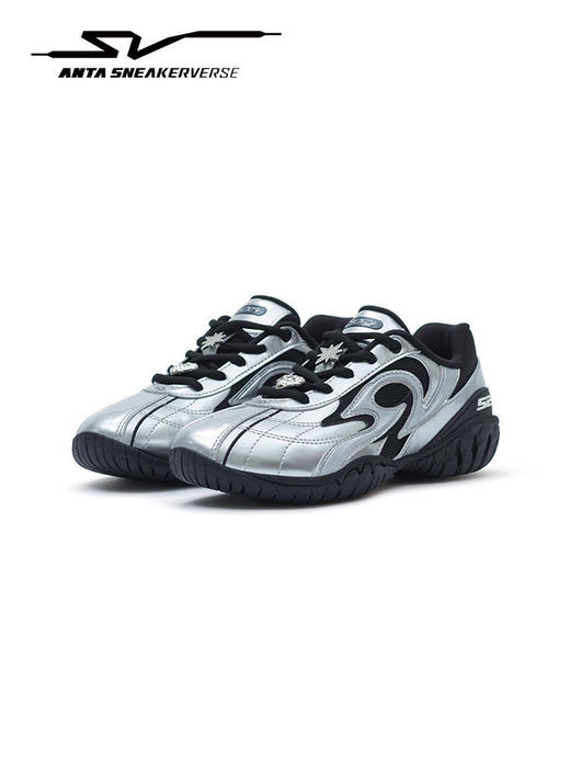 安踏SV Thorn 荆棘丨潮流赛车鞋女休闲黑白百搭运动鞋122618811V 商品图3