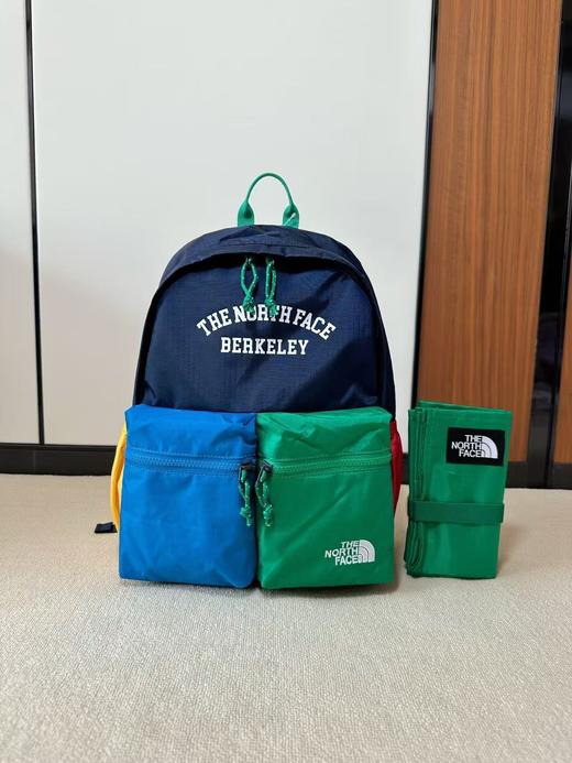 直发 北家拼色轻便双肩包，儿童书包，旅行包 随包赠送露营垫 商品图2