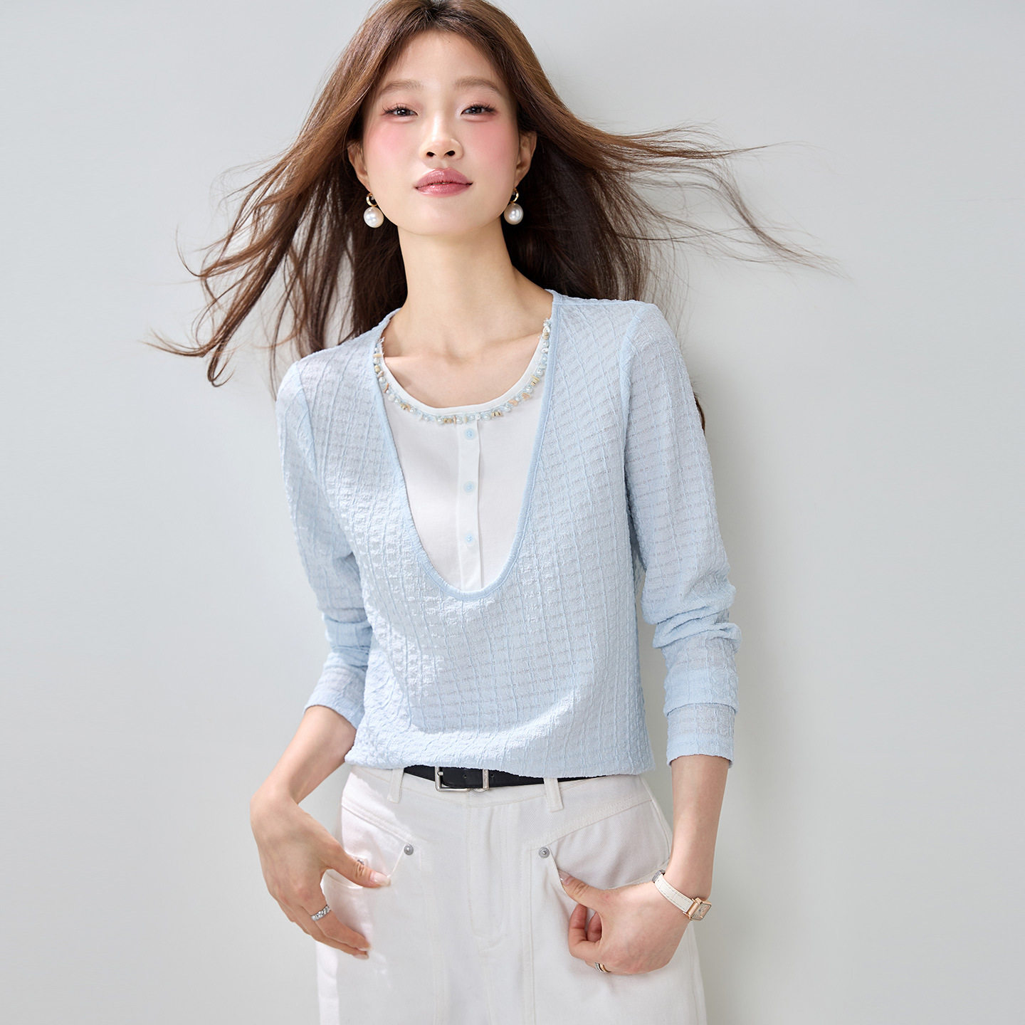 「自」全新升级【铂金会员174/天猫229/差价55】(14940)洛诗琳减龄钉珠薄款假两件上衣2026春季新款气质正肩长袖T恤