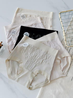 【中高腰内裤】预售7-10天 从十多条试穿出来的舒适感 不夹臀 ~