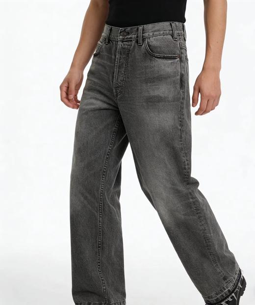 F031654重工水洗灰Wesley牛仔裤下摆毛边排扣门襟男士长裤 商品图11