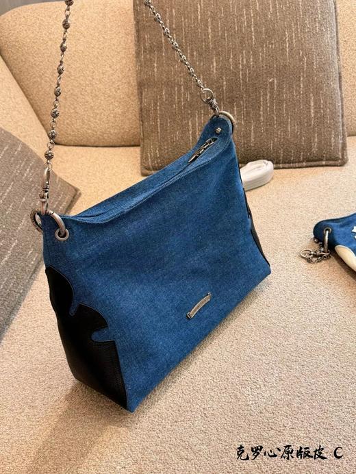 F0316115哥特风黑色牛皮+十字架金属装饰大容量单肩包 商品图5