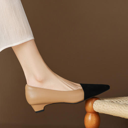 【预售7天】尖头低跟浅口单鞋拼接气质小香风通勤法式女鞋KENXY&A616 商品图3