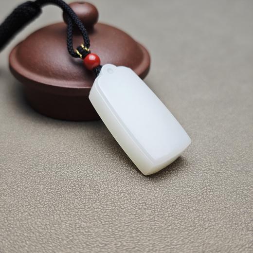新疆和田玉且末料羊脂玉厚实雅致小平安牌 312-19 商品图2