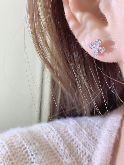 卡蒂罗KADER 璀璨四叶草耳钉 925银闪锆满铺幸运四叶草造型设计好运满怀耳饰 简约百搭睡觉免摘 商品图5