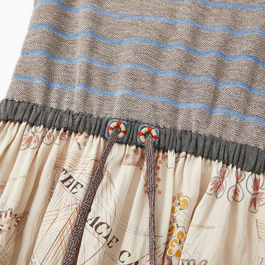 谜底艺术印花连衣裙无袖2026夏新品条纹拼接腰部抽绳女262ML0616 商品图3