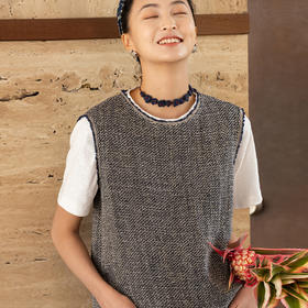 牧衣游原创 精细亚麻马夹女新款质朴肌理文艺圆领套头上衣 欣语