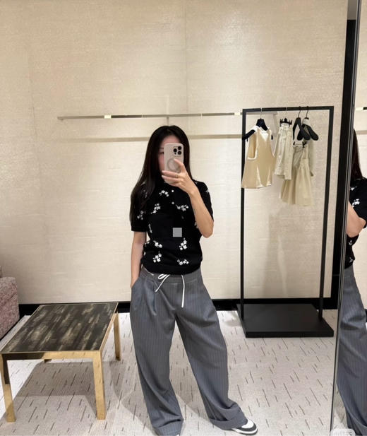 316-11 香奶奶黑色碎花针织短袖 商品图6