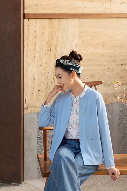 牧衣游原创 针织外套女新款舒适耐穿蓝色休闲简约百搭开衫 清玉 商品图5