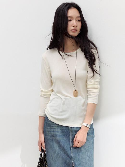 【多妈团购  蚕丝羊毛圆领长袖9977】蚕丝羊毛材质，又软又舒服，就像自己的第二层皮肤，细腻柔软|清爽透气|自然垂坠，上身慵懒休闲，气质加分-连横 商品图8