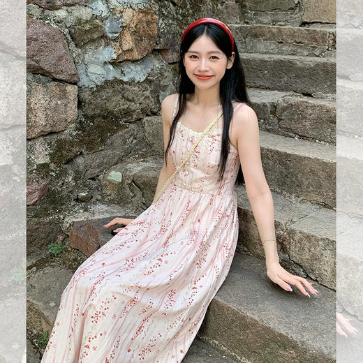 西遇花边拼接连衣裙套装女2026年春季新款碎花吊带裙配百搭开衫SS060219/SS060220 商品图2