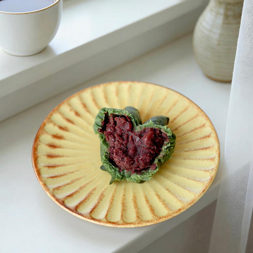 任意2份减5元【新增豆沙甜口】【春季限定味道  纯手工现做现发】艾草清明粿 10个  原味/辣味  新鲜猪肉艾草手工制作  配料干净0香精0色素0防腐  自带艾草清香  口感咸鲜  当早餐点心都好~ 商品图7