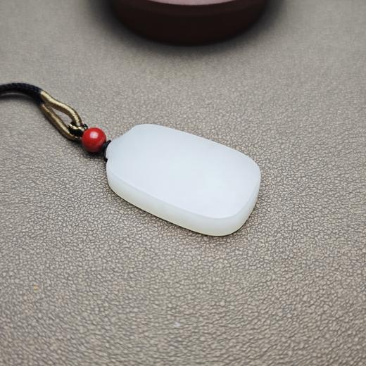 特惠！新疆和田玉且末料一级白经典小平安牌 312-18 商品图5
