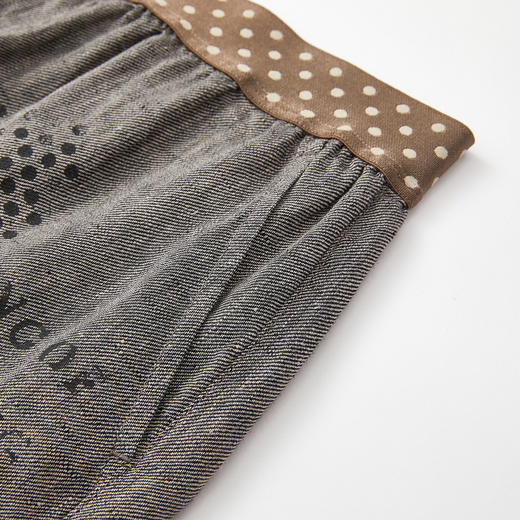 谜底波点橡筋腰短裤2026夏季新品老钱风亚麻质感裤子女262MK0626 商品图3