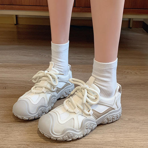 「春夏新款！复古好搭」新款网红爆款复古休闲登山鞋透气网面好搭厚底跑步运动鞋女鞋 商品图2