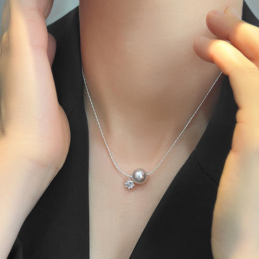 BAOFANDI宝梵迪2026新款高级感法式爆闪小太阳轻奢优雅气质百搭珍珠项链BF 商品图5