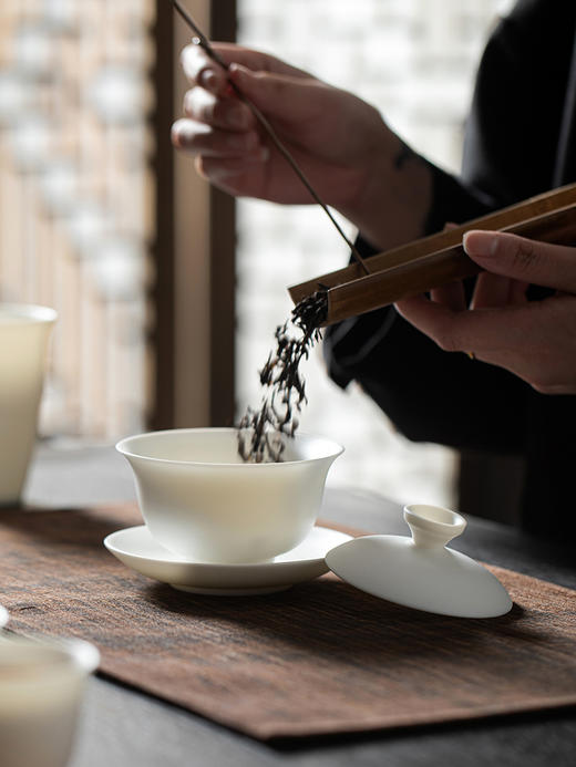 罗莱一品 留白主义-哑光羊脂玉瓷盖碗茶具套组 商品图0