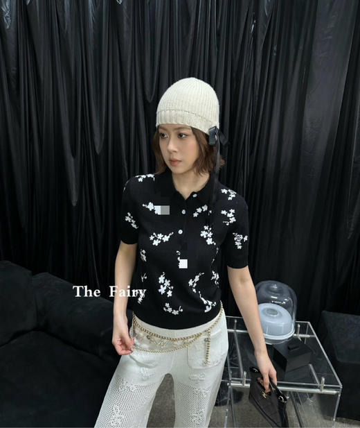 316-11 香奶奶黑色碎花针织短袖 商品图4