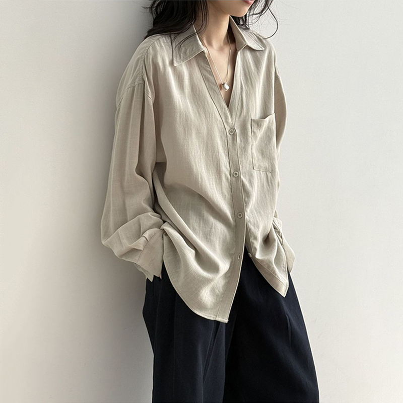 西遇法式v领薄款长袖衬衫女2026年春季新款慵懒感防晒通勤上衣SS060222