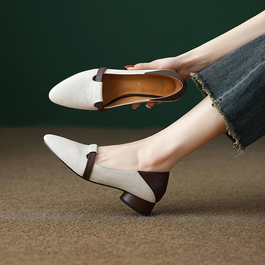 【预售7天】法式拼色软羊皮低跟单鞋温柔轻便脚蹬小皮鞋HCYYHD&5516 商品图0