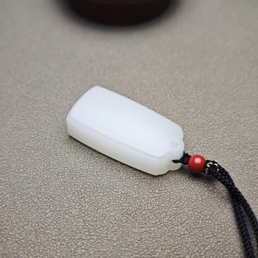 新疆和田玉且末料羊脂玉厚实雅致小平安牌 312-19 商品图4