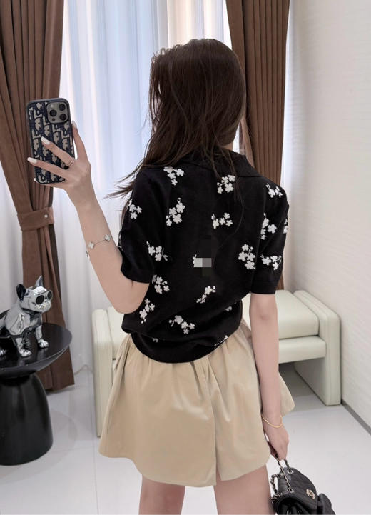 316-11 香奶奶黑色碎花针织短袖 商品图3