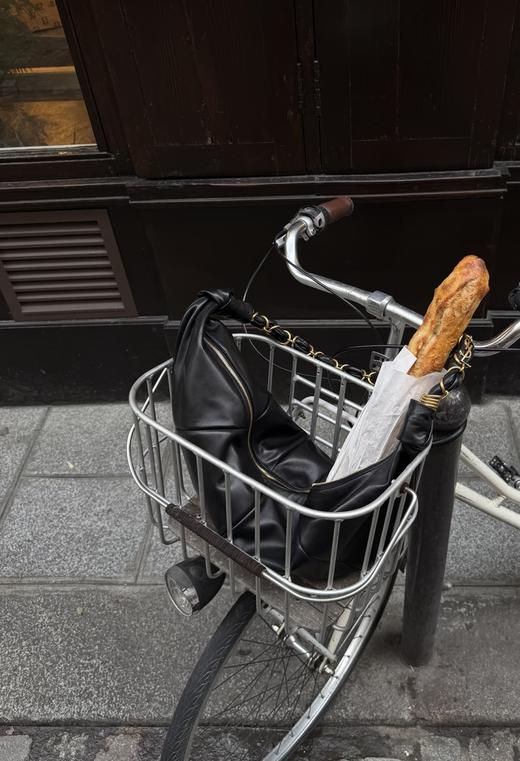 新款杨树林Amlia羊皮hobo饺子包单肩大容量腋下包 商品图6