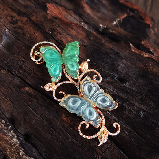 【天然正品】A货翡翠AU750黄金镶钻镶天然细腻冰种双色蝴蝶造型翡翠胸针吊坠两用款56.1*26.3*5.5MM（皆取最大值）280226HSD47 商品图3