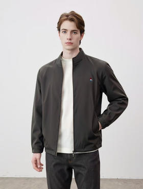 开春卖爆的休闲夹克！🔥【NECHEER柏奥玛男士休闲夹克8823款】 ✅美式痞帅飞行夹克，立领的设计高级又痞帅 ✅微宽松短版的版型，穿起来显高也不臃肿