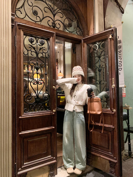 <曾小咸推荐>3.18现货秒杀 ！微信超特价！韩系刺绣毛衣开衫 日常199.99 立减100 秒杀99.99！！ 商品图6