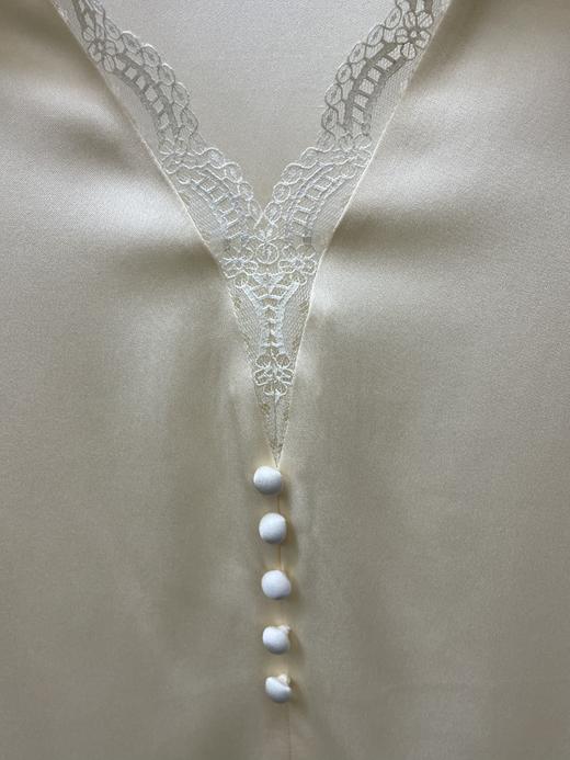 香槟色V领衬衣 商品图4