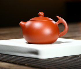 肖氏双璧宜兴紫砂壶 | 喝茶老饕都不会错过的紫砂壶，紫砂清水泥，泡茶一绝，紫砂壶礼盒（一壶四杯）