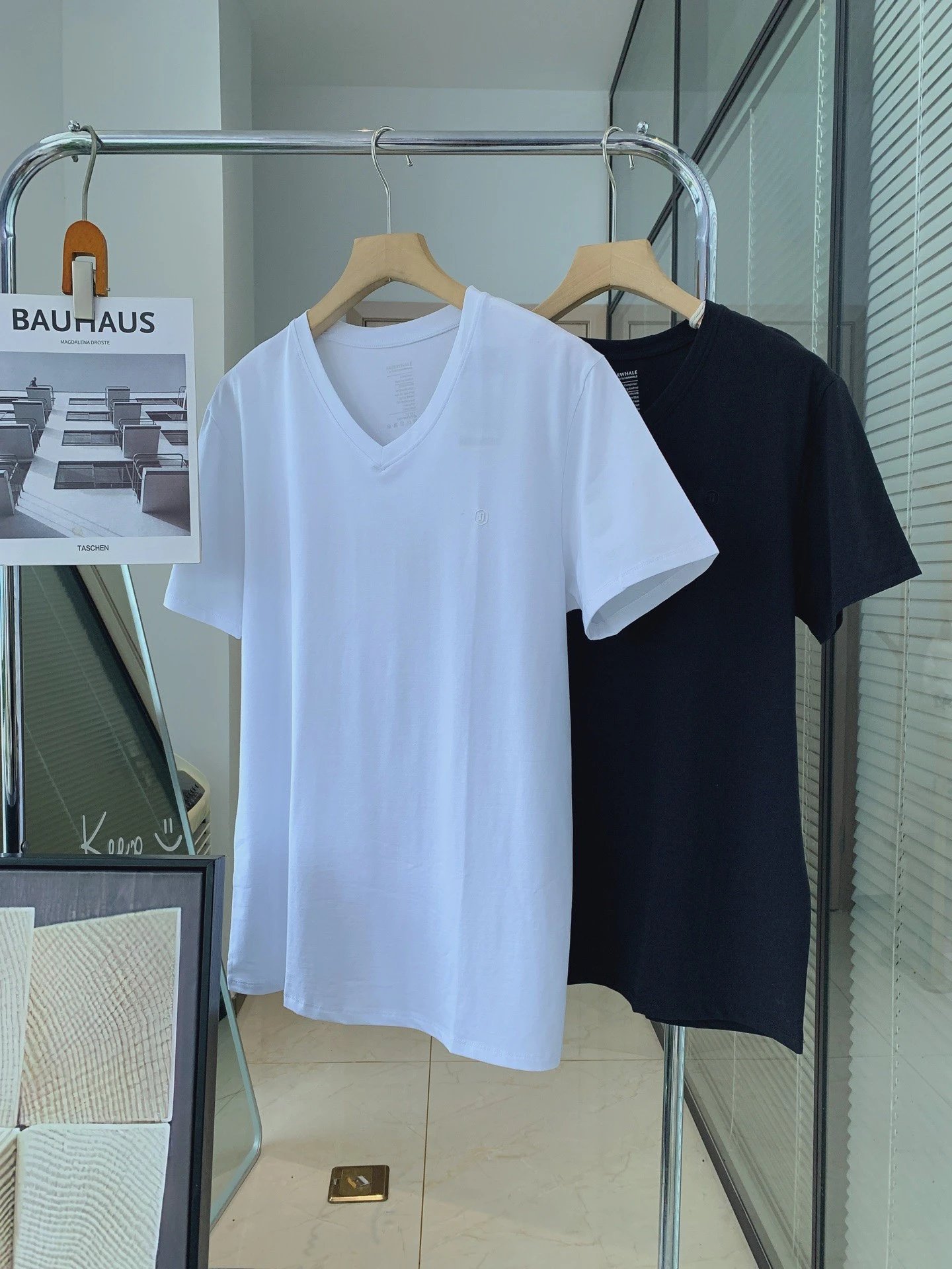 清仓无补不退换！拍2包邮！原！马克华菲纯色V领T  26Y03067-