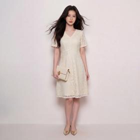 奢姿大码女装2026夏季减龄流苏蕾丝连衣裙胖妹妹V领轻奢时尚裙子9962872126