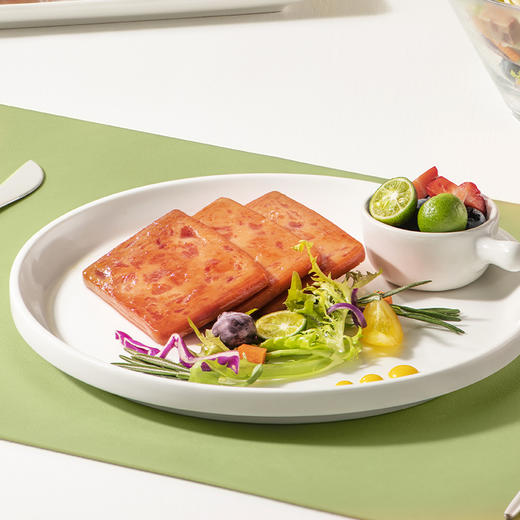 【自营】锋味派黑猪午餐肉减盐版320g/盒 独立包装早餐即食火腿肠香肠零食罐头 玉米味 原味午餐肉 黑胡椒 商品图9