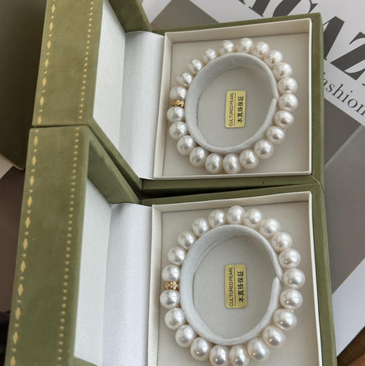 大家都喊补货 比上次3/8活动要小一号的无核珍珠做的 9-11mm左右 亮度很好 基本无暇 不是正圆哦 追求正圆勿拍 价格上尽力了 399/串 商品图7