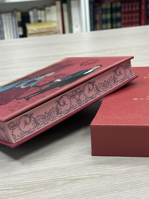 【限定书口套装】狄更斯三部经典套装《雾都孤儿》《双城记》《远大前程》套装，封面进口漆布材质，书口限定四色图案 商品图5