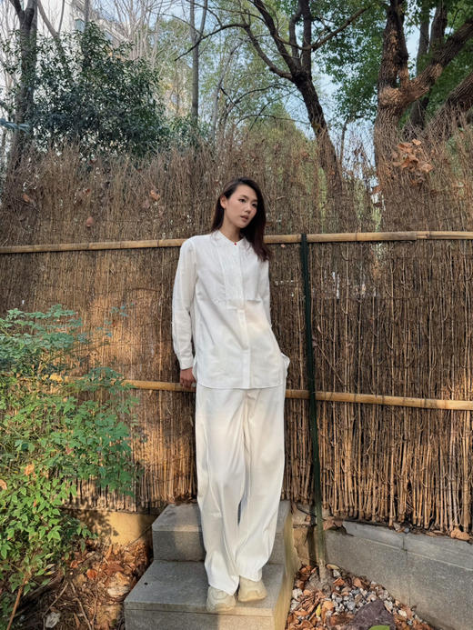 【中式之美】噢蜜ooomeooo小红扣刺绣白衬衫 商品图3