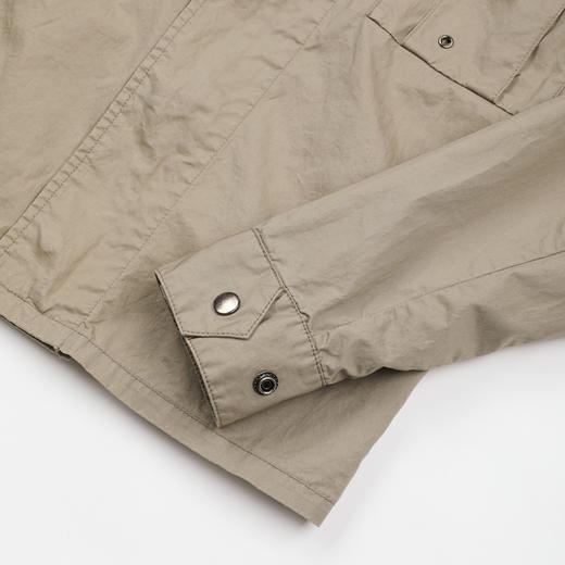 ROMI STUDIO“复古腔调”磨洗质感多口袋翻领工装夹克 RWDSWD1524 商品图4