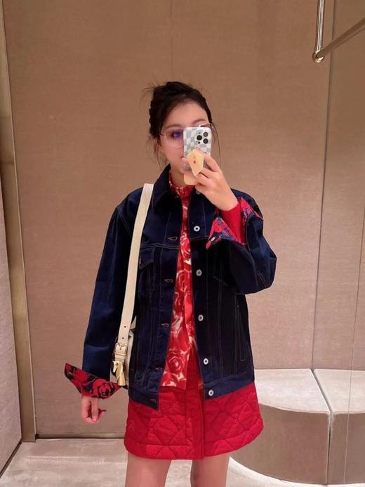 【高品质私服】【BBY牛仔夹克】色泽自然复古，久穿也不易变形褪色N0988-CC【无标出货 介意慎拍】 商品图4