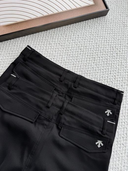 点此购买 迪桑特夏季高尔夫FIELD男士吸湿速干短裤 hbj 342549 商品图5