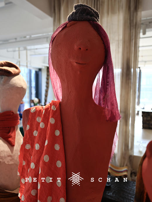 PETIT SCHAN小闪 ACC#055 Dopamine Station 多巴胺补给站 纯亚麻印花波点大方巾 商品图7